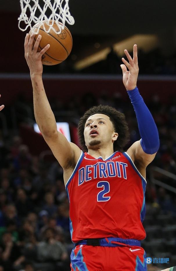 通过积极的 通过积极的