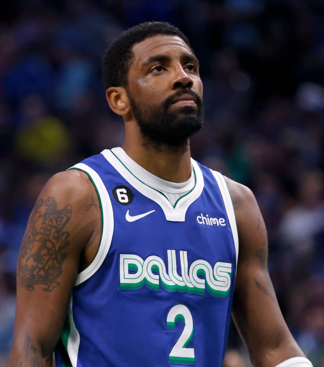 回到肘区打 回到肘区打